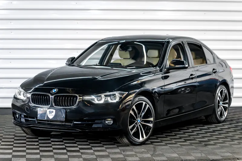 BMW BMW 320 SPORT TURBO ACTIVEFLEX TOP 2018 — foto 2