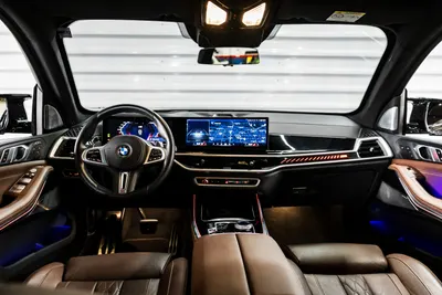 BMW X7 4.4 V8 M60 2024 — foto 11