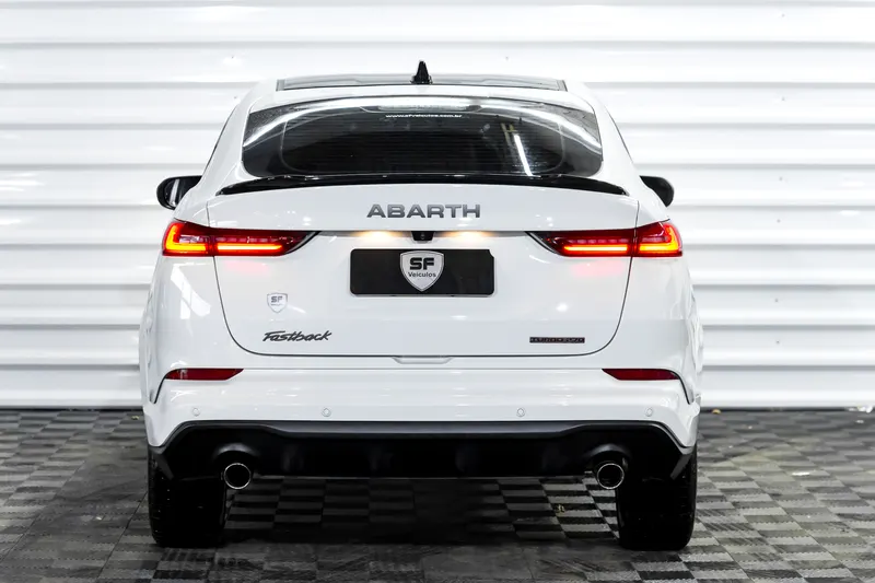 Fiat FIAT FASTBACK TURBO ABARTH 2025 TOP / 21000KM 2025 — foto 5