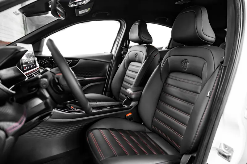 Fiat FIAT FASTBACK TURBO ABARTH 2025 TOP / 21000KM 2025 — foto 14