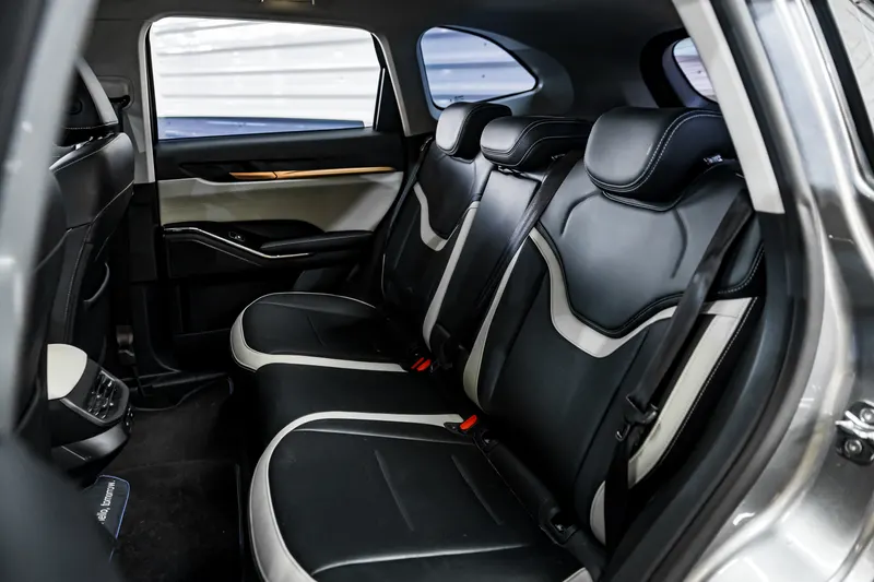 GWM GWM HAVAL H6 PHEV19 HYBRID 2025 TETO PANORAMICO 2025 — foto 9