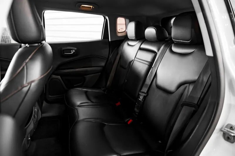 Jeep JEEP COMPASS DIESEL 4X4 LONGITUDE TOP 2018 — foto 12