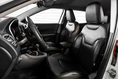 Jeep JEEP COMPASS DIESEL 4X4 LONGITUDE TOP 2018 — foto 13