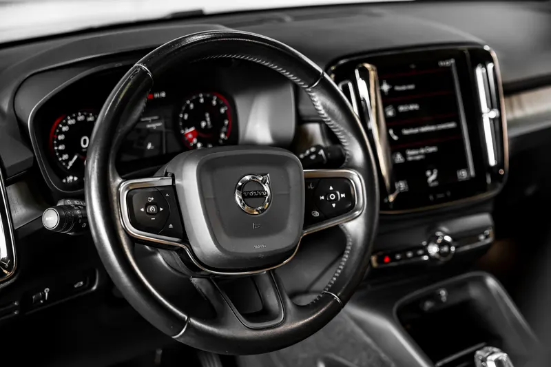Volvo VOLVO XC40 T4 INSCRIPTION 2020 TETO PANORAMICO 2020 2020 — foto 14